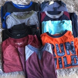Boys long sleeve shirts size 4T